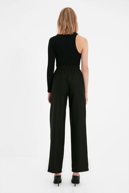 Siyah Straight/Duz Kesim Dokuma Kumas Pantolon TWOAW22PL0321
