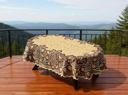 Скатерть арт. 38701/100/5, размер 100 см х 150 см, овальная, цвет: оранжево-коричневый