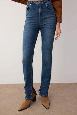 TRENDYOLMILLA Koyu Mavi Y?rtmacl? Super Yuksek Bel Slim Flare Jeans TWOSS22JE0643  фото 3