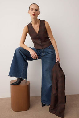 Kahverengi Bordo Ekoseli/Kareli Dokuma Yelek TWOAW26YE00063 - Trendyolmilla фото 2