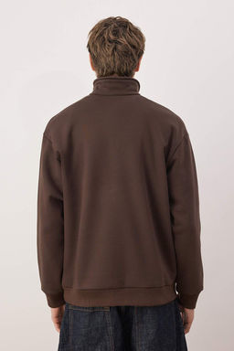 Kahverengi Yeni Oversize/Genis Kesim Yaz? Nak?sl? F?rcal? Kal?n Sweatshirt TMNAW26SW00008 - Trendyolmilla фото 7