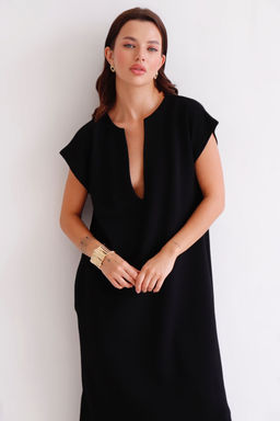 Martichelli Платье чёрное с глубоким вырезом летнее  фото 2