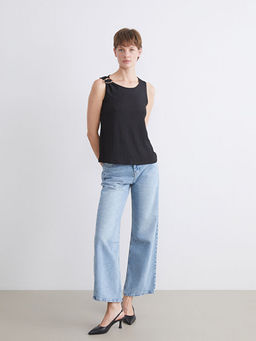 Bisiklet Yaka Dokulu Bluz