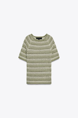 STRIPED TEXTURED KNIT SHORT SLEEVE TOP