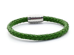 Браслет плетеный из кожи цв.зеленый, 20см