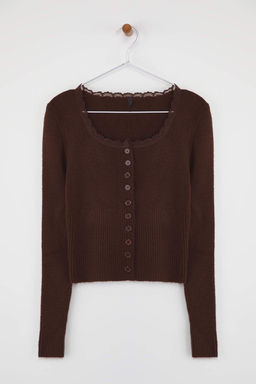 Tas Crop Dantel Garnili Kare Yaka Yumusak Dokulu Fitted/Vucudu Saran Triko H?rka TWOAW26HI00061 - Trendyolmilla фото 5