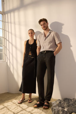 TRENDYOL MAN Beyaz Limited Edition %100 Keten Regular Fit Gomlek TMNSS25GO00056