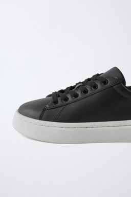 MINIMALIST LACE-UP SNEAKERS - Zara фото 5
