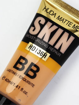 Цена за 2 шт. BB крем для лица оттенок 01, 40 мл (слоновая кость)