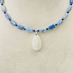 Колье из Кианита и Содалита с кулоном из Лунного камня 38 см +
