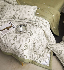 Одеяло MENCY Двухстороннее с простыней на резинке и наволочками ODMENDR013