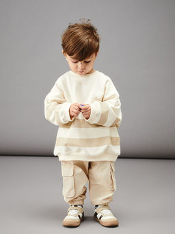 Bisiklet Yaka Bask?l? Erkek Bebek Sweatshirt ve Pantolon 2li