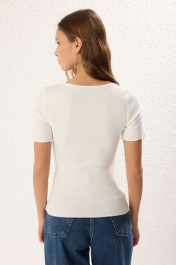 Lacivert-Ekru Pamuklu Fitilli V Yaka Esnek Orme Bluz TWOSS25BZ00405 - Trendyolmilla фото 6