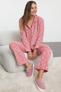 Trendyolmilla Gri K?s Temal? Cepli Polar K?sl?k Orme Pijama Tak?m? THMAW25PT00071