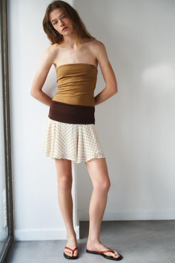 VESTIDO COMBINADO LUNARES / Caramelo