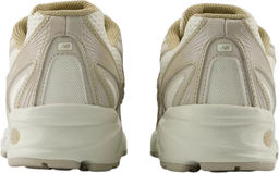 Кроссовки взрослые