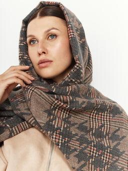 в составе ШЕРСТЬ и КАШЕМИР Большой, мягкий, теплый двусторонний палантин.