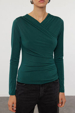 Zumrut Yesili Buzgu/Drape Detayl? Fitted/Vucuda Oturan Uzun Kollu Esnek Orme Bluz TWOAW25BZ00105