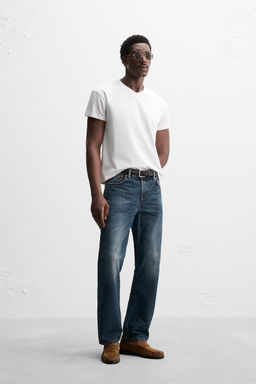 LIMITED EDITION V-NECK T-SHIRT