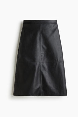 Falda midi