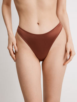 Infinity / Трусы стринг жен Isen ореховый