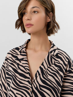 Комплект женский домашний с анималистичным принтом - Mark formelle фото 8