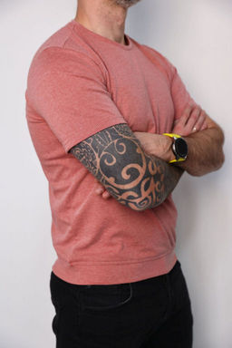 Стильная футболка 60% хлопок RELAY SPORT