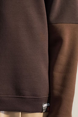 TRENDYOL MAN Lacivert Oversize/Genis Kesim Renk Bloklu Ici Polarl? Basic Sweatshirt TMNAW25SW00013 - Trendyolmilla фото 12