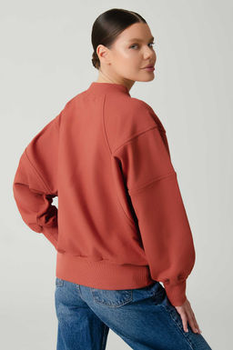 Арт. 15118 Свитшот женский с горлом one size (42-50) Цвет:терракотовый - Калинка фото 10