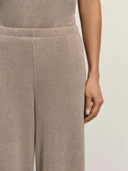 Широкие брюки из фактурной ткани / Zarina  фото 5