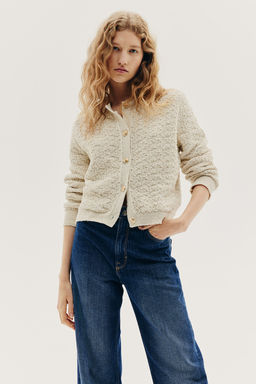 Cardigan en punto con textura