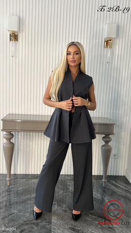 Костюм двойка из костюмной ткани с полным подкладом