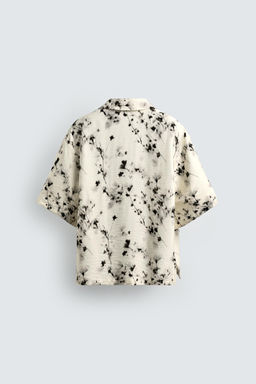 CAMISA RELAXED FIT ESTAMPADO FLORAL / Blanco roto