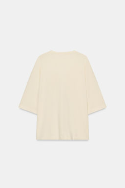 CAMISETA OVERSIZE FLUIDA / Mantequilla