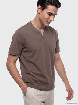 Regular Fit Hakim Yaka Erkek Ti??rt