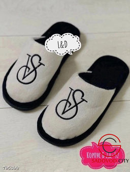 Женские домашние тапочки