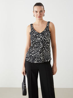 V Yaka Desenli Kad?n Bluz