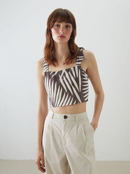 Kare Yaka Desenli Ask?l? Crop