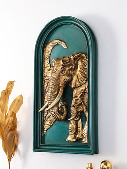 Панно интерьерное полистоун "Слоны в джунглях" зелёный с золотом 18,7х7,5х36,7 см