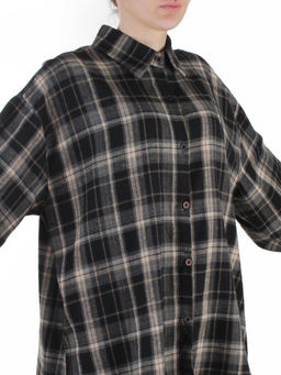 C201 BLACK/BEIGE Рубашка женская оверсайз (95% хлопок, 5% спандекс)