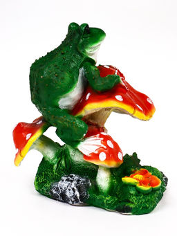 Садовая фигура из полистоуна «Лягушки и мухоморы», 35×25×38 см