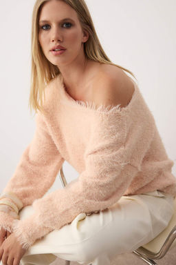 Ekru Tuylu Devrik Yaka Triko Kazak TWOAW25KZ00169 - Trendyolmilla фото 5