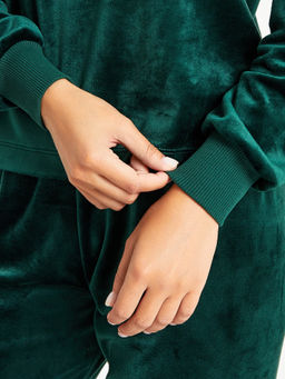 Комплект женский (джемпер, брюки) в зеленом оттенке зелёный 592327 - Mark formelle фото 5