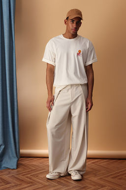 Ekru Oversize/Geni_ Kesim Da_ S_rt Bask_l_ %100 Pamuk T-Shirt TMNSS25TS00191