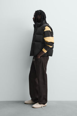 CHALECO ACOLCHADO CROPPED FIT / Negro - Zara фото 4