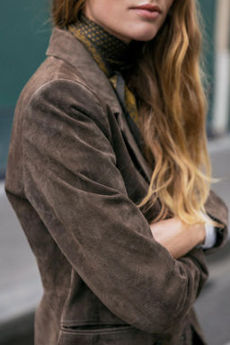 100% LEATHER DOUBLE-BREASTED BLAZER - Zara фото 4