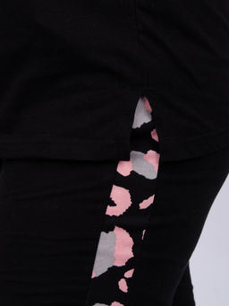 Костюм "Орнелла 2" чёрный, трикотаж (М)