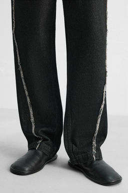 RELAXED FIT JEANS WITH FRAYED SEAMS - Zara фото 5