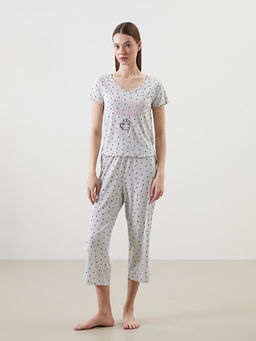 V Yaka Desenli Kad?n Kaprili Pijama Tak?m?