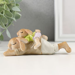 Фигурка полистоун Милые зайки спят, 12?5?4.5 см